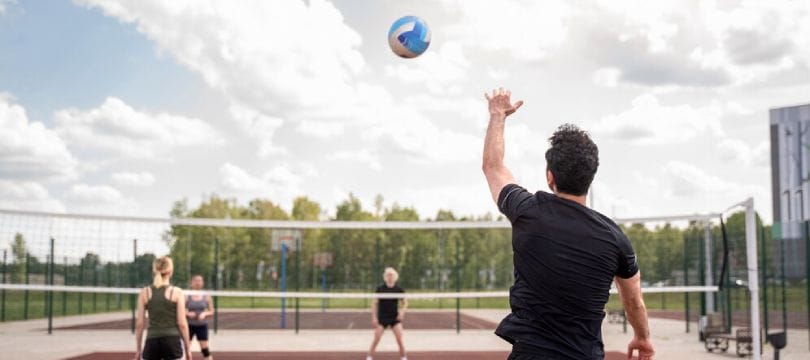 volleyball man player court